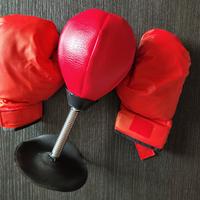 sacco veloce e guantoni boxe