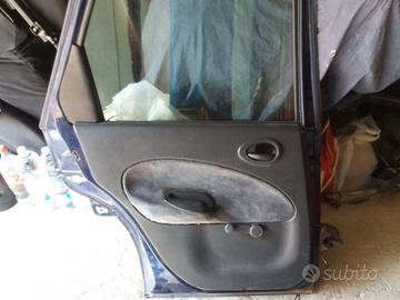 interni e portiere Ford escort 18 TD sw