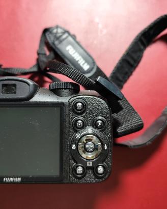 Fotocamera FUJIFILM FinePix serie S2950