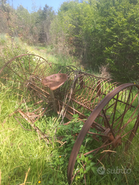 Rastrellone da fiieno, antico, usato