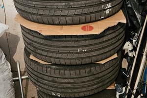 cerchi e gomme Lancia Delta