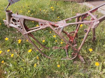Telaio fantic 240