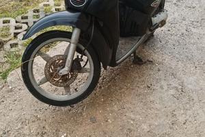Aprilia Scarabeo 50 PFG1 – motore avviabile –
