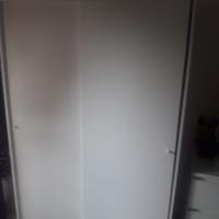 armadio bianco  ikea ante scorrevoli 