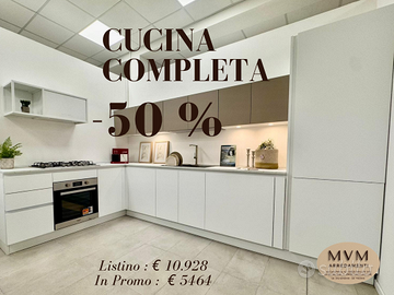CUCINA COMPLETA A META' PREZZO