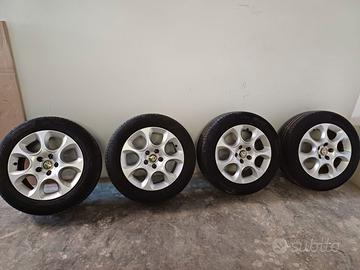 Cerchi e gomme Alfa 159.