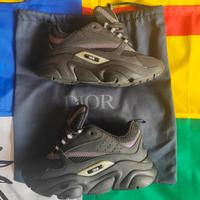 Dior B22
