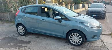 Ford Fiesta 1400 benzina + GPL 