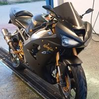 Kawasaki ninja zx6r 636 2004