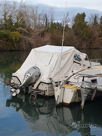 BARCA ACQUAVIVA 6MT IN VETRORESINA