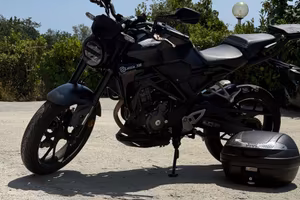 Honda cb300r