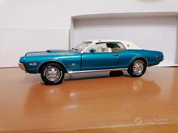 Sun Star 1:18 Mercury Cougar no Autoart Kyosho 