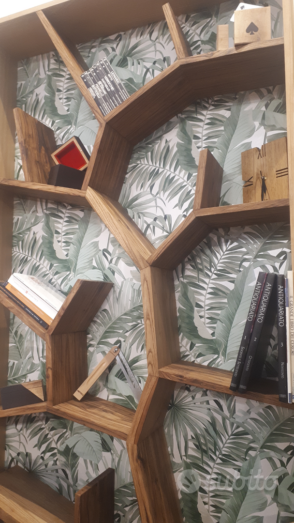 SCONTI: Libreria a forma di albero, PEZZO UNICO - Arredamento e Casalinghi  In vendita a Firenze