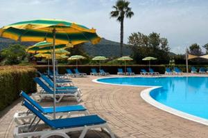 Bilocale in Residence con piscina 5 posti letto