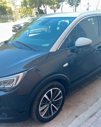 Opel Crossland X Configurazione Ultimate 1.5