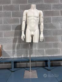 2 manichini plastica: uomo e donna