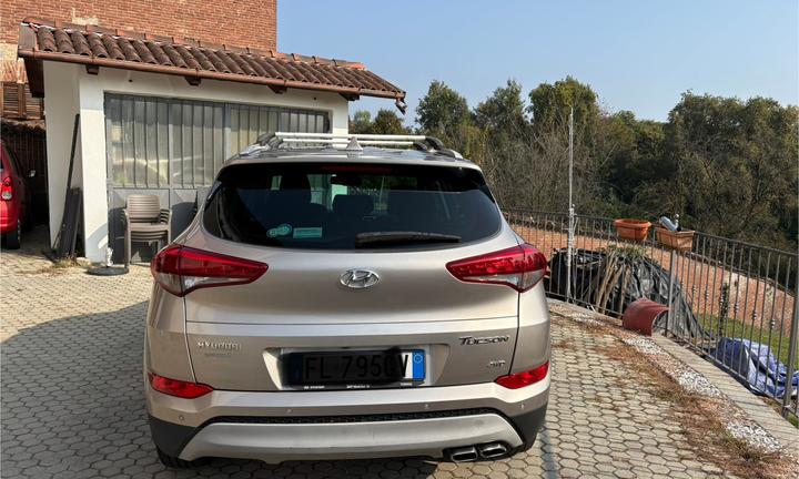 Hyundai Tucson 4x4 2000 X possibile