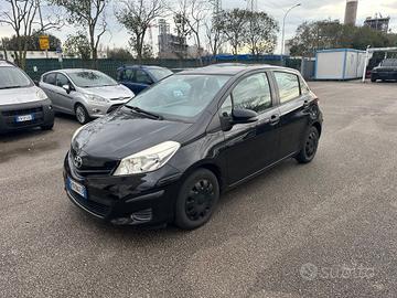 Toyota Yaris 1.0 5p. Active - 2012 - 99.000km Neop