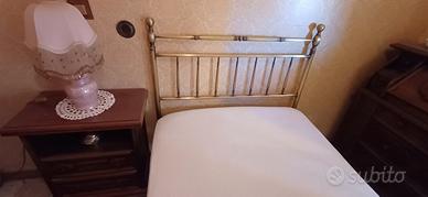 camera da letto in ottone