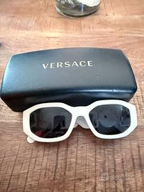 Occhiali da sole di Versace