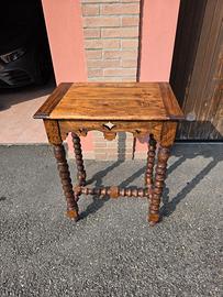 Antico tavolino del '700