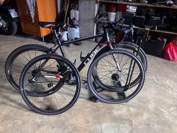 Bici da corsa  CUBE