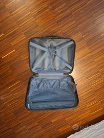 CARPISA BEUTY TROLLEY