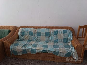 DIVANO + 2 POLTRONE IN VIMINI