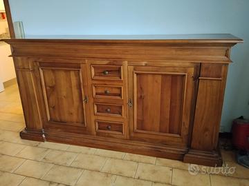 Madia- credenza in legno massello