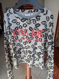 Felpa grigia cotone leggero con baci x 13 anni