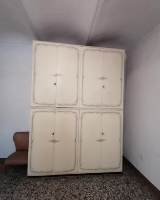 armadio stile veneziano 