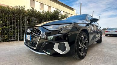 AUDI A3  BUSINESS ADVANCED  30 G TRON