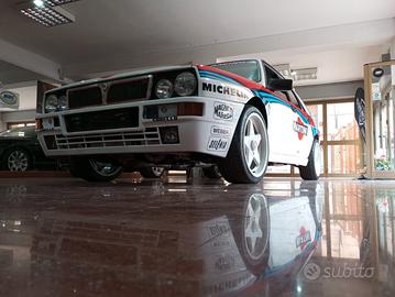 Lancia Delta 1.6 turbo HF livrea Martini kit Evo