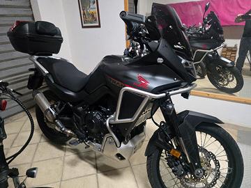 Honda Transalp 750