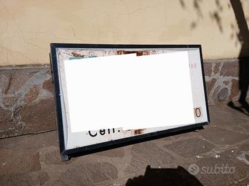 Insegna luminosa da esterno