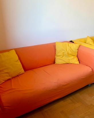 Divano 2/3 posti, fodera lavabile e sostituibile