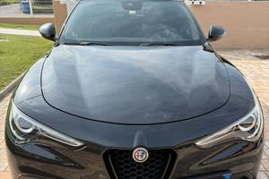 ALFA ROMEO Stelvio - 2021