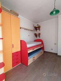 Camera in appartamento ristrutturato