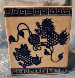 Antico vaso poggiatesta cinese in porcellana