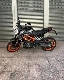 Ktm duke 390