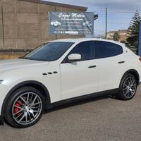 Maserati Levante V6 Diesel 275 CV AWD