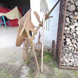 antichi mestieri " aratro antico"