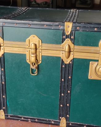 baule verde vintage