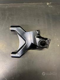 Piedino radiale kyb 48 interasse 108