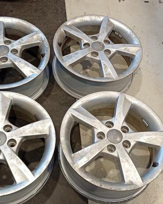 Cerchi in lega 16” Audi A3