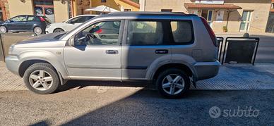 nissan  xtrail 4x4 