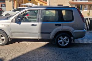 nissan  xtrail 4x4 