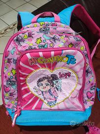 zaino + accessori  scuola me contro te
