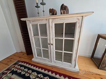 vetrinetta in legno stile shabby chic
