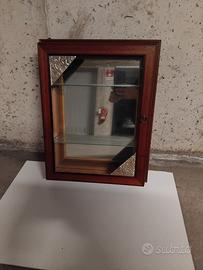 vetrinetta arte povera 